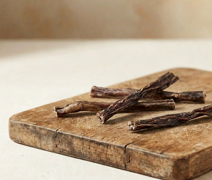 Large Beef Bully Sticks - Natural Dog Chews 15-30cm (Pizzle)